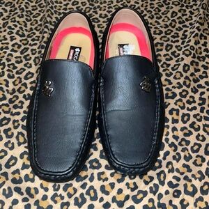 Loafers and formal shoes